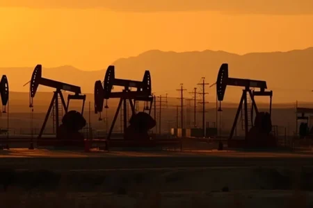 Oil rigs in Bakken Shale formation