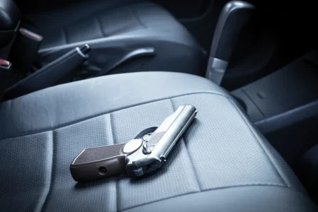 Can I Carry a Loaded Gun in My Car in Arizona