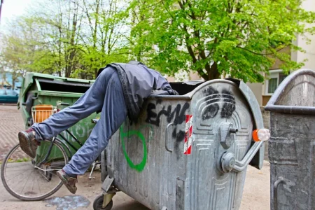Is Dumpster Diving Illegal in Las Vegas