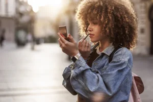 Neutrogena Makeup Towelettes Recall Lawsuit | 2026 Latest Updates