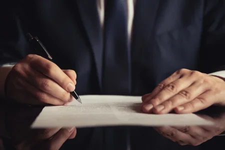 Strict Liability vs Negligence