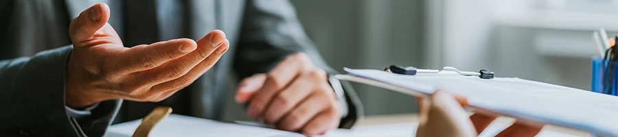 Employer hiring new applicants