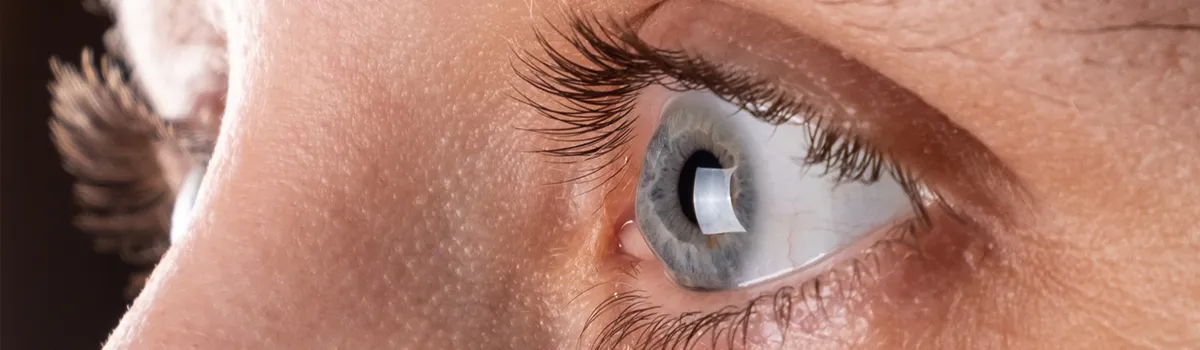 Close up image of an eye 