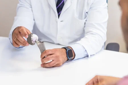 deputy Pinnacle hip replacement lawsuit